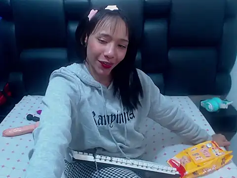 XxMavisSexyHotxX online show from 03-17-26, 11:13