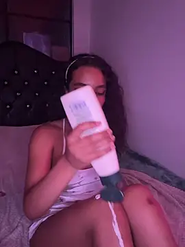 Nyxx Velariia online show from 03-11-26, 04:06