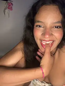 Nyxx Velariia online show from 05-04-26, 02:37