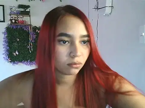 YIS-CAM77 online show from 03-05-26, 10:59