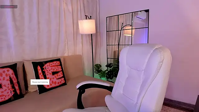 liaamoon  online show from 03-26-26, 12:25