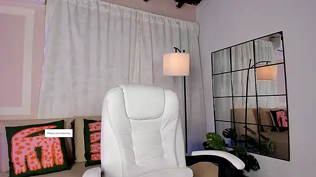 liaamoon  online show from 05-19-26, 12:34