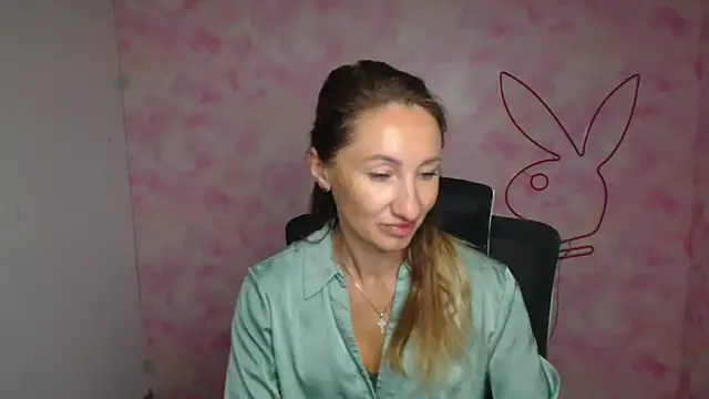 Diana Sweeet  online show from 03-23-26, 06:24