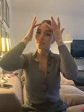 Snapshot of NovaLushhh chatting on 02-24-26, 04:41 NovaLushhh online show from 02-24-26, 04:41