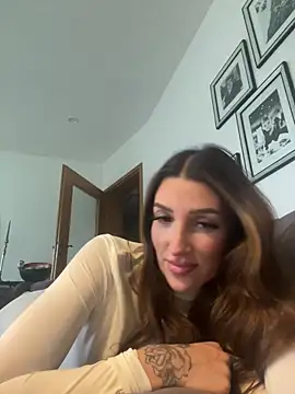 Snapshot of NovaLushhh chatting on 01-19-26, 02:21 NovaLushhh online show from 01-19-26, 02:21