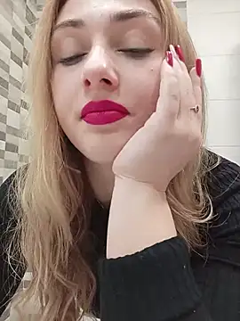 OrianaNorth online show from 03-11-26, 02:22