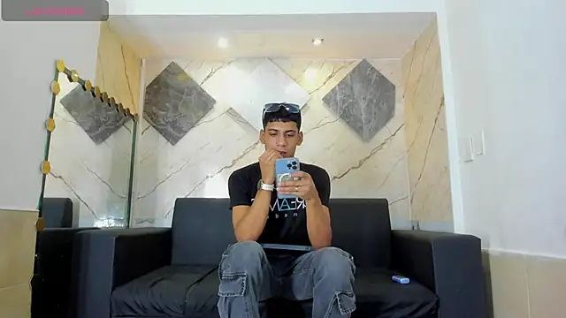 ALEX KEITH26 online show from 03-19-26, 07:36