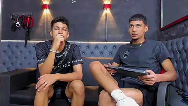 ALEX KEITH26 online show from 04-05-26, 12:23