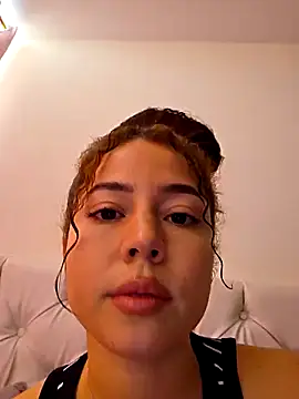 dani ferreer1 online show from 02-07-26, 08:06