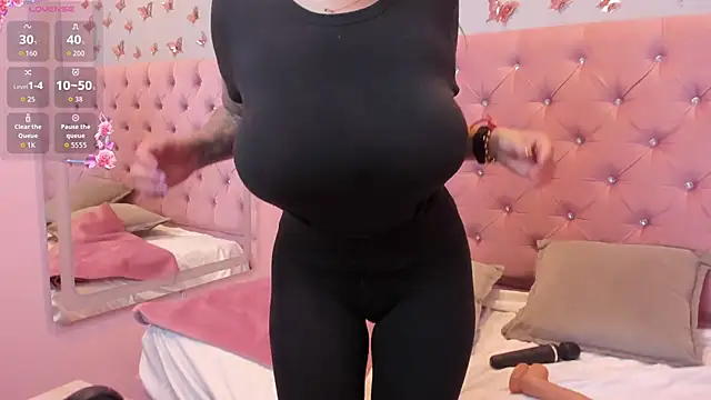 Gabby santos  online show from 03-03-26, 01:29