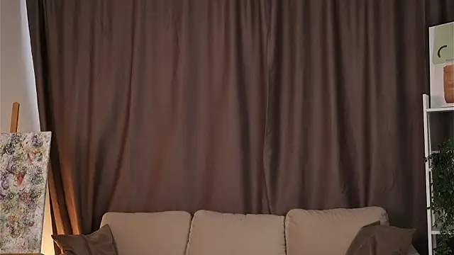 LynellPaveglio online show from 01-17-26, 07:34