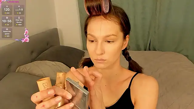 DeonnaHeney online show from 02-28-26, 06:13