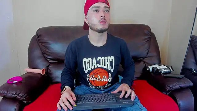 Salvattore Muller online show from 04-03-26, 10:38