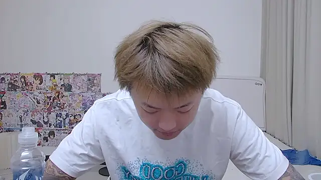 Chocolates-001 online show from 05-20-26, 12:57
