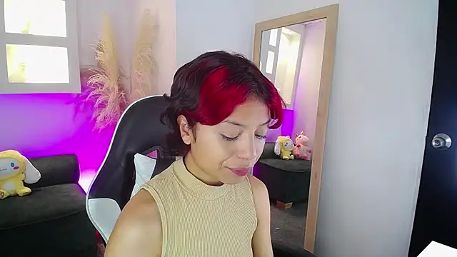 melodyy as online show from 05-11-26, 01:23
