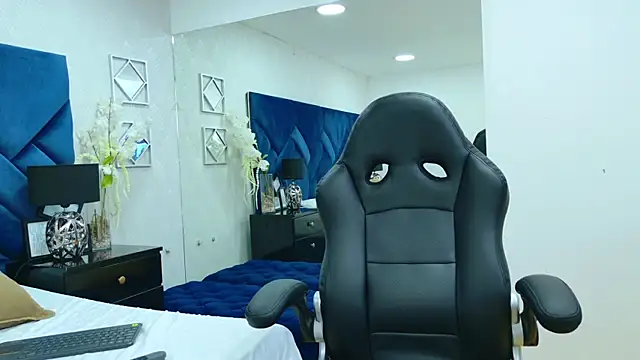 AshleyGingerr online show from 02-24-26, 08:31