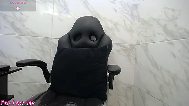 jasmine700141 online show from 03-06-26, 07:20