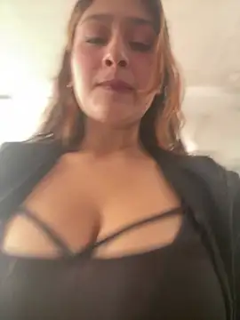 TatiJx Pink online show from 02-19-26, 01:30