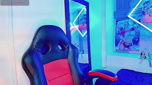 Lisa sparkleee online show from 03-27-26, 03:04