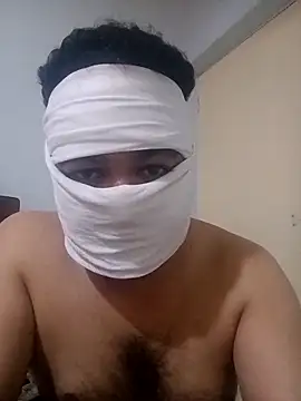 gujjuboysexy123 online show from 04-28-26, 11:47