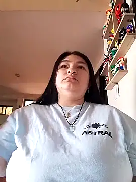 LauraHorny69 online show from 04-25-26, 03:09