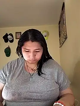 LauraHorny69 online show from 04-21-26, 02:56