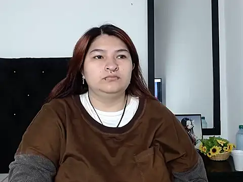 LauraHorny69 online show from 02-11-26, 01:00