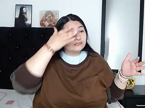 LauraHorny69 online show from 03-14-26, 12:44