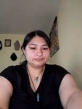 LauraHorny69 online show from 05-27-26, 09:44