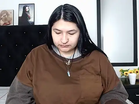 LauraHorny69 online show from 03-06-26, 01:06