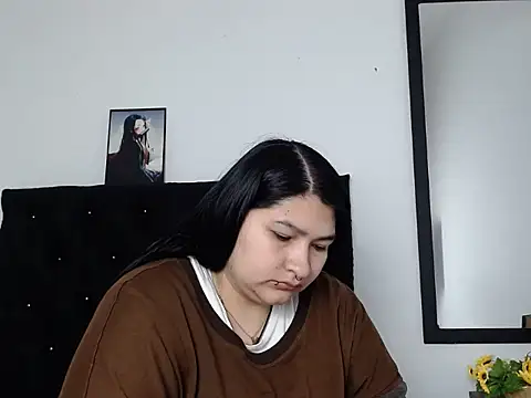 LauraHorny69 online show from 03-18-26, 01:13