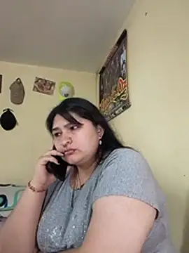 LauraHorny69 online show from 05-31-26, 06:09