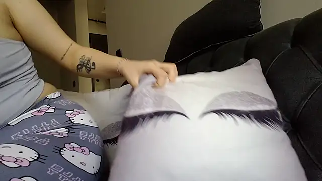 EvaLina111 online show from 03-11-26, 09:47