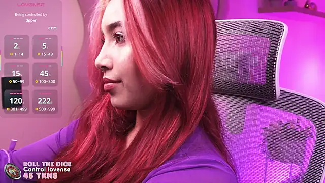 Dakota velvet  online show from 04-07-26, 11:45