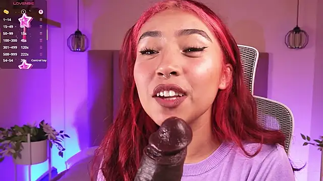 Dakota velvet  online show from 03-06-26, 12:00