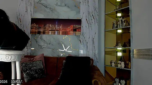 Swan Duchess online show from 02-10-26, 01:43