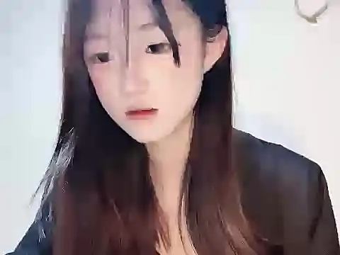 qingqing love2025 online show from 05-08-26, 01:15