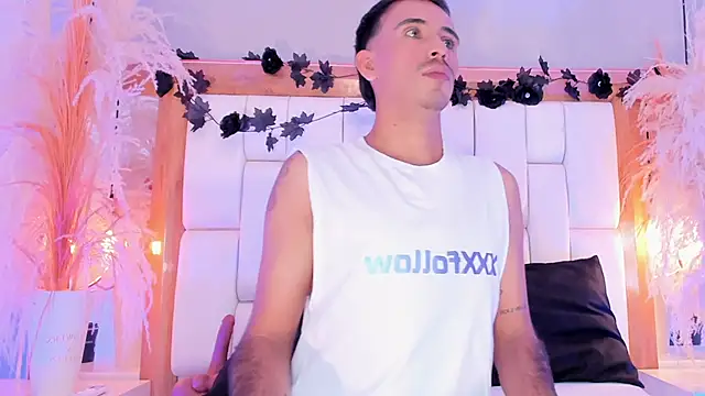 Mr aronnn  online show from 02-06-26, 02:40