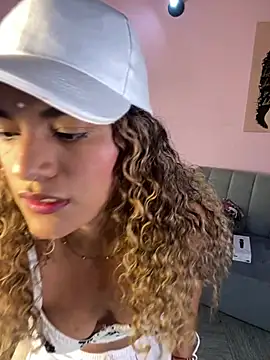 AngelPinkk  online show from 03-25-26, 09:24