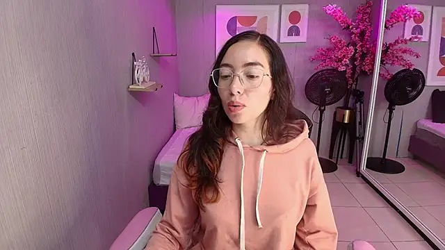 Veronica miiller online show from 04-14-26, 07:41