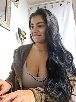 Snapshot of Scarlett_Hot69 chatting on 06-20-26, 09:14 Scarlett Hot69 online show from 06-20-26, 09:14