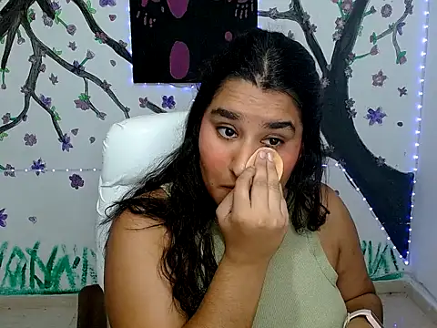 Im May  online show from 02-28-26, 01:49