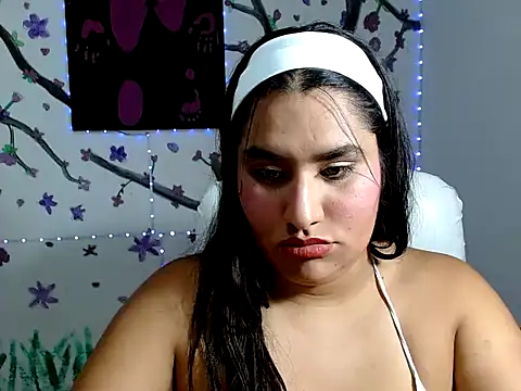 Im May  online show from 03-10-26, 09:41