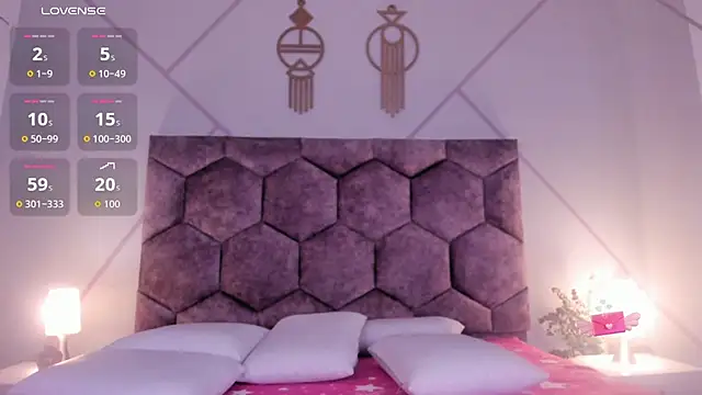 valeria becket online show from 04-23-26, 07:37