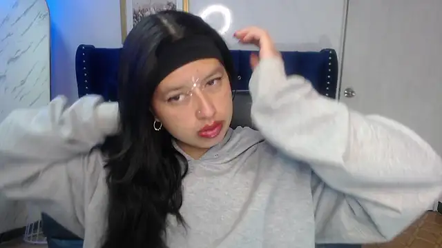 Candy Rose v online show from 03-04-26, 01:08