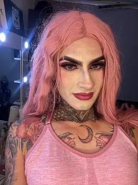 Snapshot of Valen_lewis chatting on 04-07-26, 06:04 Valen lewis online show from 04-07-26, 06:04