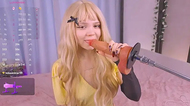 Tiny Emmy online show from 03-22-26, 05:53