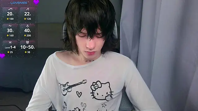LeonBoykisser online show from 07-03-26, 04:57