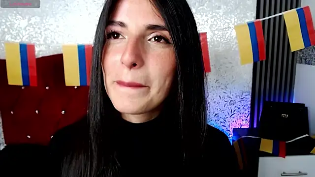 MiaVelasquez01 online show from 06-09-26, 04:08