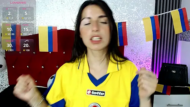 MiaVelasquez01 online show from 06-11-26, 04:15